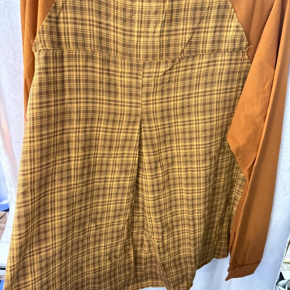 EASEL L/S TOP - Picture 4 of 6